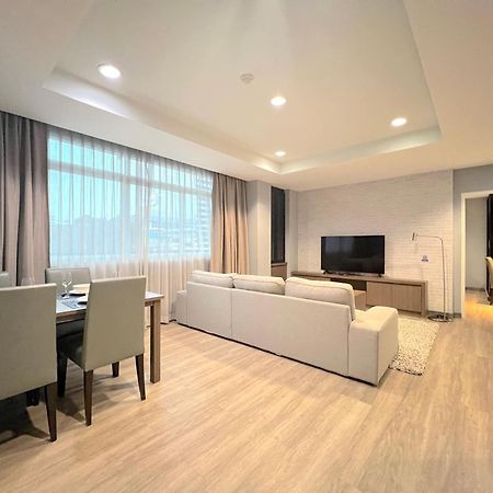 Kokotel Bangkok Dheva Thonglor Exterior foto